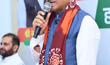*बंगाली नववर्ष मिलन समारोह में शामिल हुए मुख्यमंत्री श्री विष्णुदेव साय*