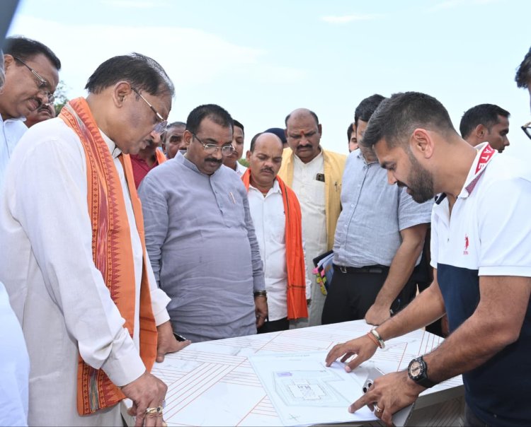 *निर्माणाधीन नालंदा परिसर का मुख्यमंत्री श्री साय ने किया निरीक्षण: गुणवत्तापूर्ण एवं समय-सीमा में कार्य पूर्ण करने के दिए निर्देश*
