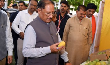 *राष्ट्रीय आम महोत्सव का उद्घाटन किया राज्यपाल श्री डेका ने*