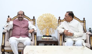 *लोकसभा अध्यक्ष श्री ओम बिरला ने मुख्यमंत्री श्री विष्णु देव साय से की सौजन्य भेंट*