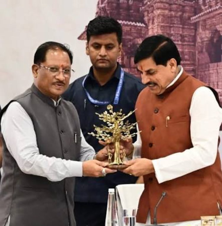 *अंडर-18 एशिया कप विजेता हॉकी खिलाड़ी अवि मानिकपुरी ने मुख्यमंत्री श्री विष्णुदेव साय से की सौजन्य भेंट*