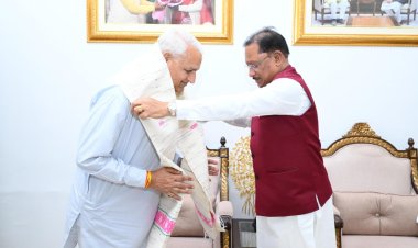 *मुख्यमंत्री श्री विष्णुदेव साय से लघु उद्योग भारती के प्रतिनिधिमंडल ने की सौजन्य मुलाकात : 14वें इंडिया इंडस्ट्रियल फेयर की तैयारियों पर हुई चर्चा*